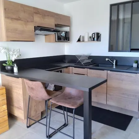 Romytt Apartment